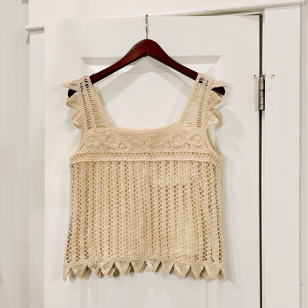 Design History Crochet Cream top Boho Chic Size Small Like New Condition Small